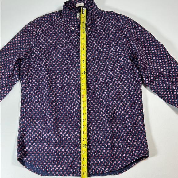 J.Crew Navy and Pink Floral Slim Fit Button Down Shirt - Medium - Picture 7 of 11